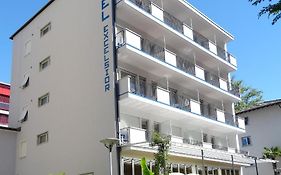 Hotel Excelsior